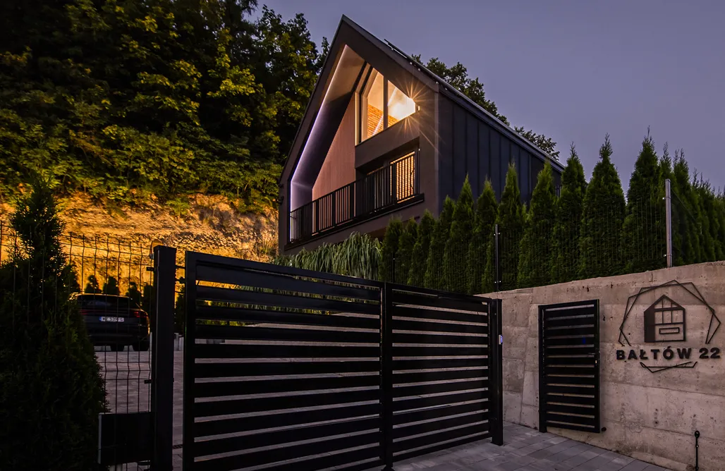 Podolany noclegi Bałtów 22 - Dom z wewnętrznym basenem  2