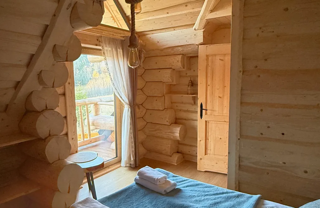 AlohaCamp Chata Niebo 2