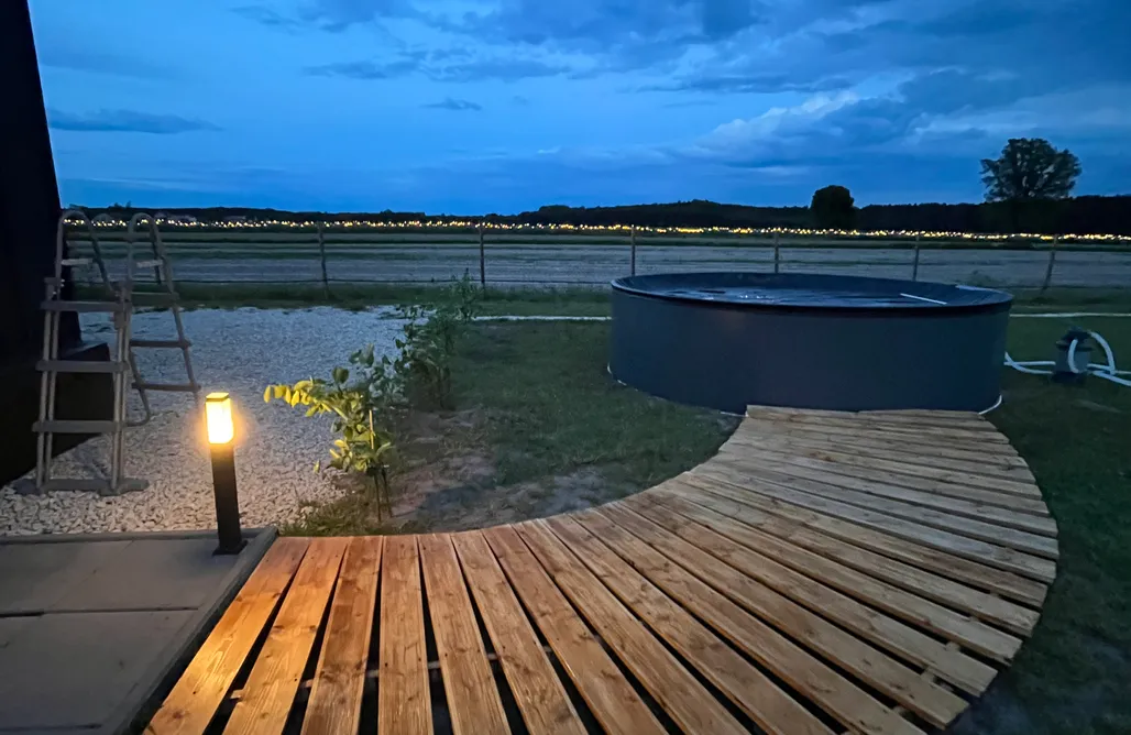 alojamientos AlohaCamp Domek Modern  5