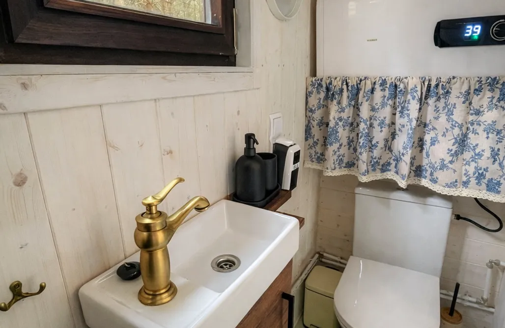 AlohaCamp Domek w lesie z alpakami 1