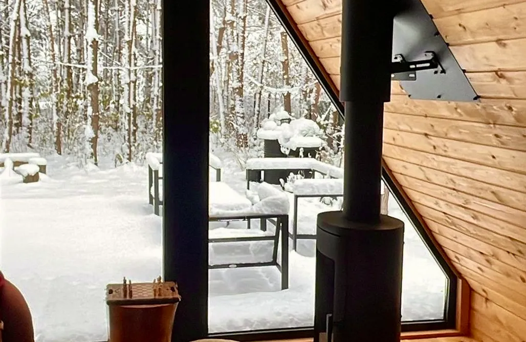 noclegi AlohaCamp Paprotka - dom i las 4