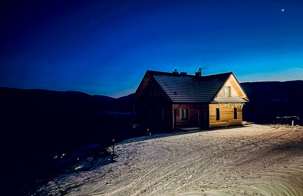 Bukowe Tarasy – apartamenty w sercu Bieszczadów AlohaCamp