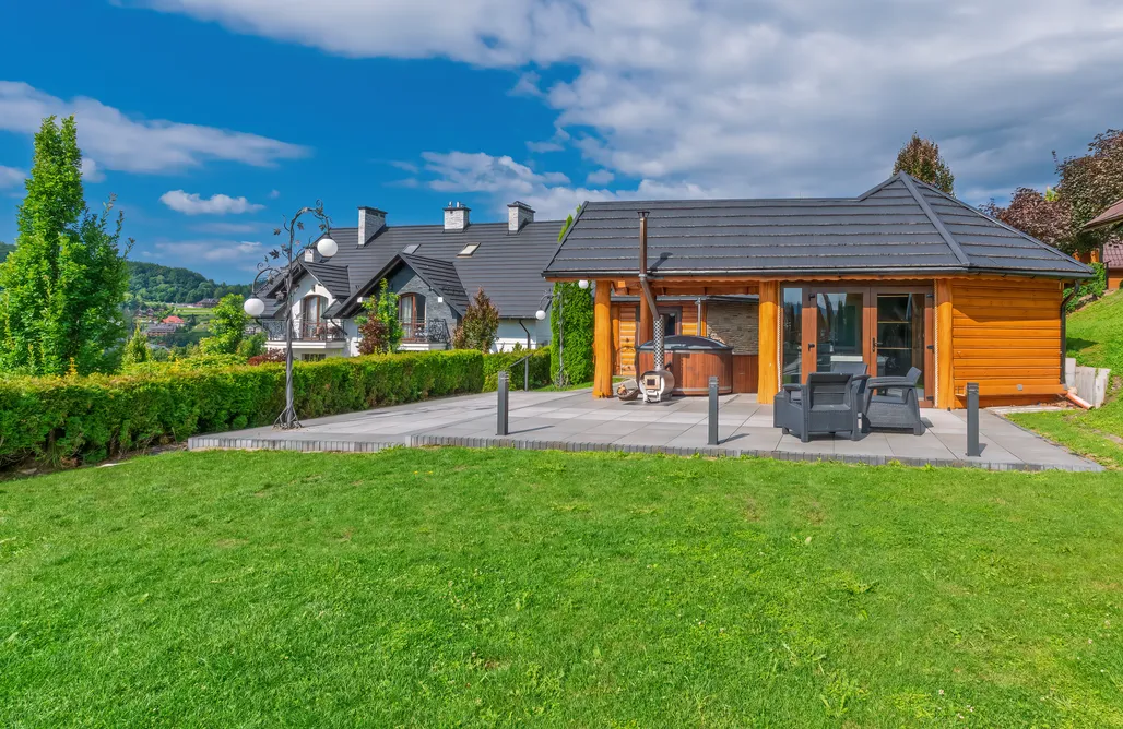 Jaworina - domki i apartamenty ze strefą SPA  AlohaCamp