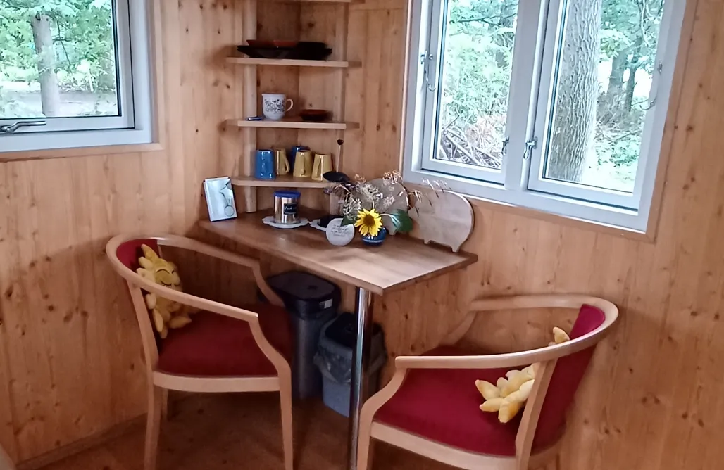 AlohaCamp Tiny Haus "der Amboss" 4