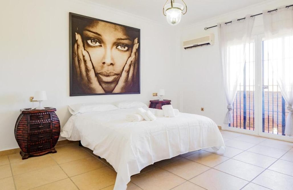 AlohaCamp Villa Plumaria de Alhaurin 2