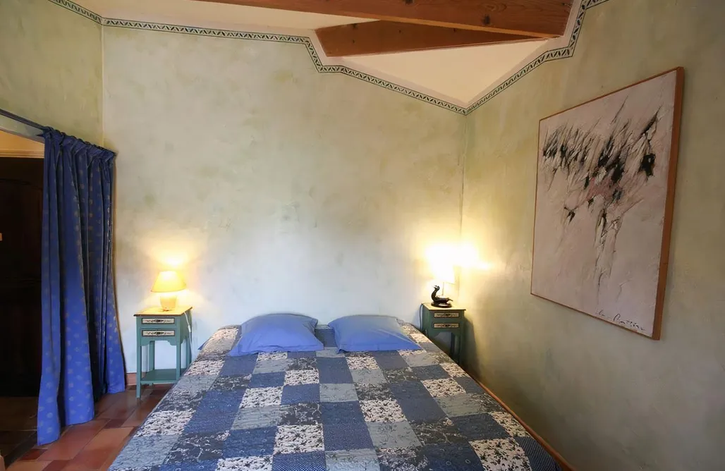 AlohaCamp Gîte de groupe avec piscine en Haute-Provence 4