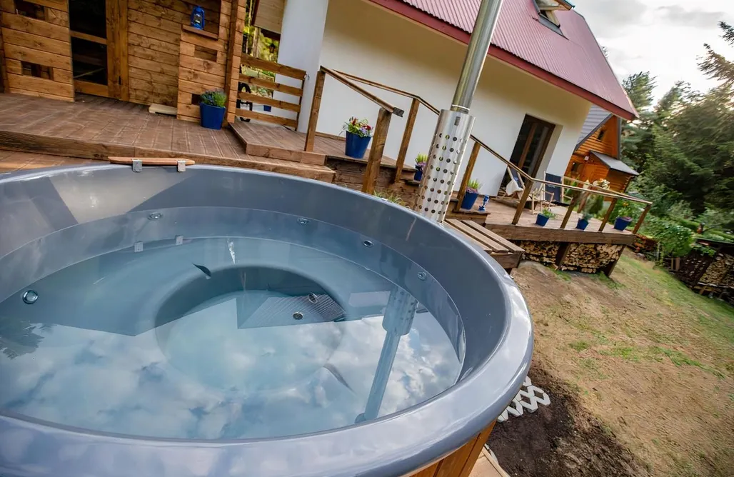 noclegi AlohaCamp Domek w Chacie pod Lasem 4