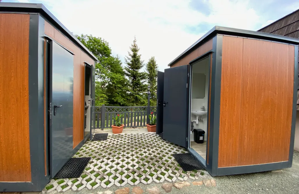 AlohaCamp accommodation Miejsce camperowe i namiotowe  w Górach Sowich 1