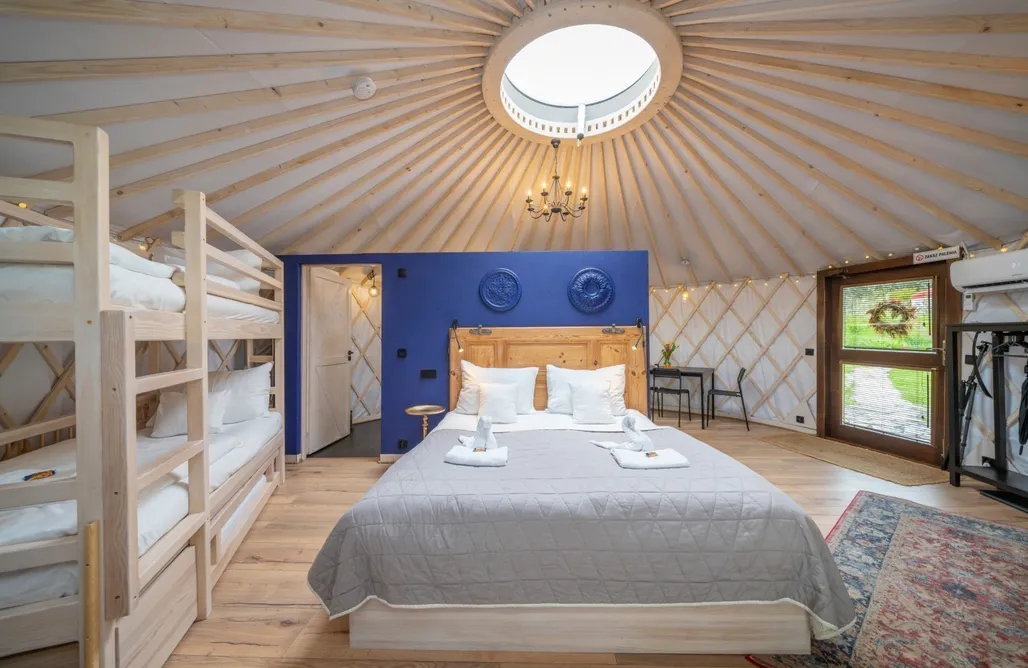 AlohaCamp Jurta Niebieska 2
