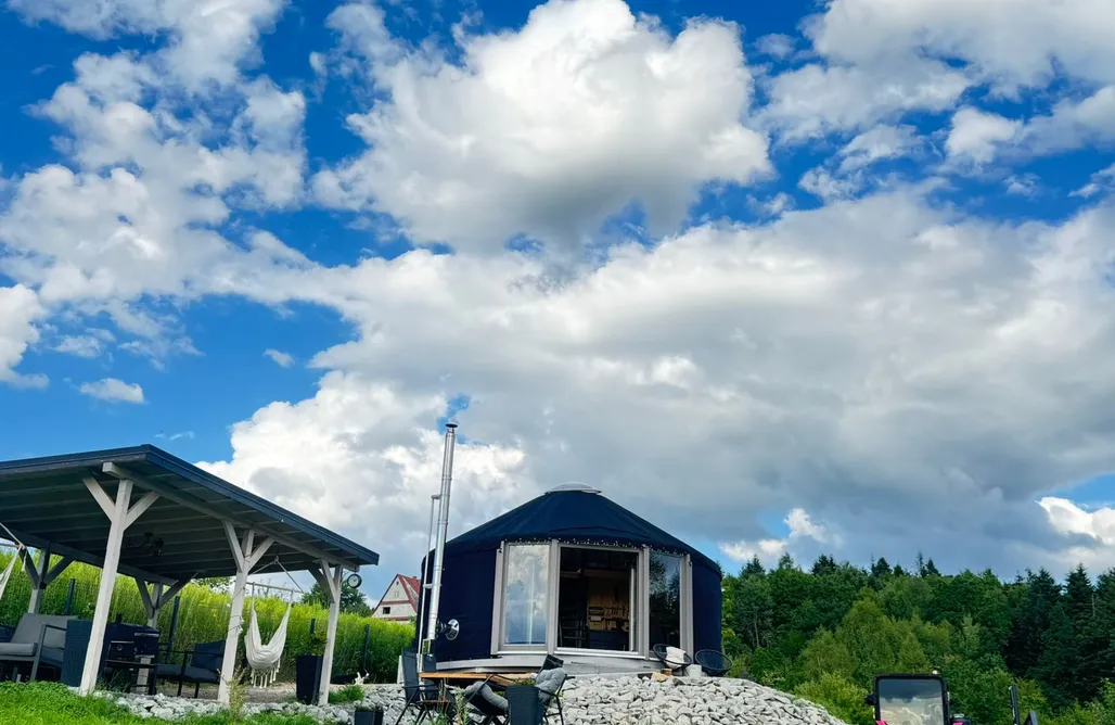 Noclegi Mucharskie Echo Jurta & Sauna z widokiem na jezioro 2
