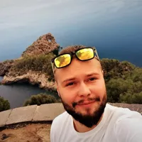 Piotr gospodarz Miejsce kamperowe - Velo Hostel Campers & Bikes