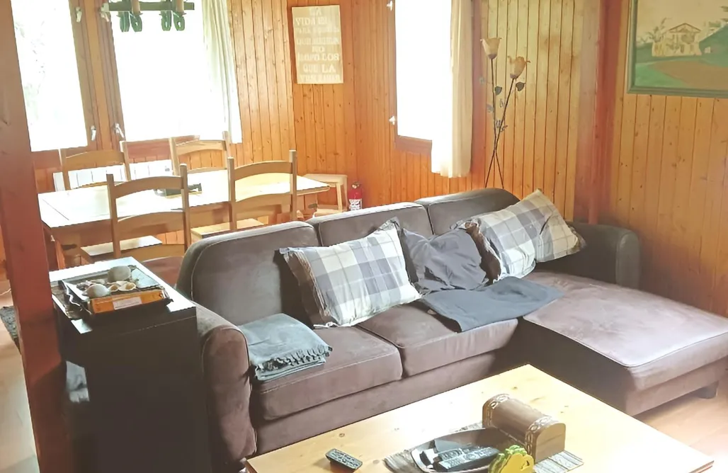 AlohaCamp Errotagane cabaña tirolesa 4