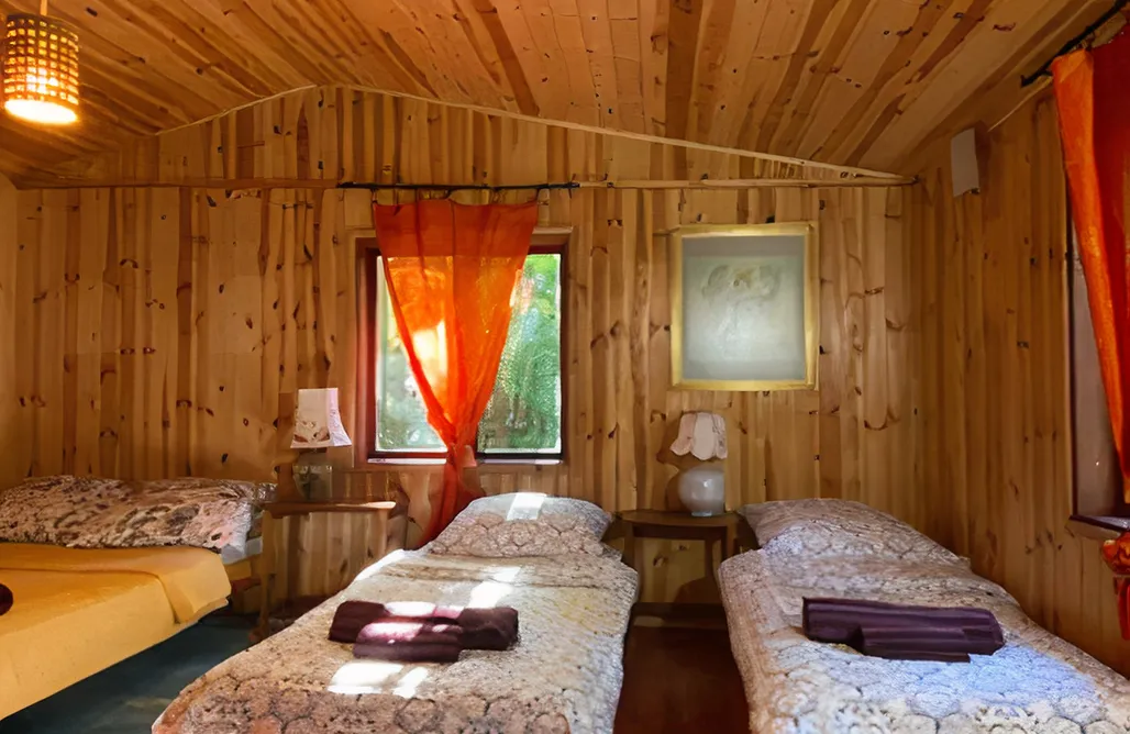 AlohaCamp Przytulny domek w lesie blisko rzeki 2