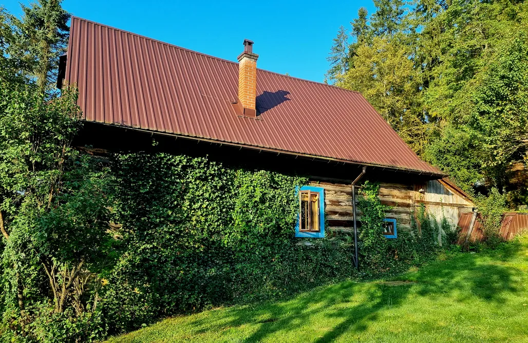 noclegi AlohaCamp Miodowa Chata - 100-letnia drewniana chata na wyłączność 5