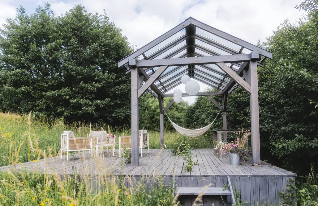 Hébergement AlohaCamp Dzikie Pole – maison atmosphérique avec bain nordique entourée de verdure 1