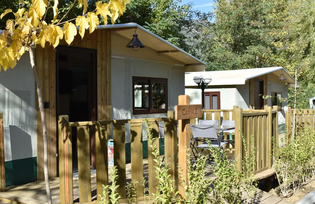 Casa rural Catalunya montaña Canva 2