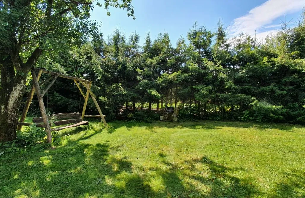 alojamientos AlohaCamp Bieszczady Domki w Dolinie Sanu 4