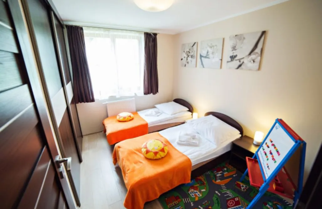 AlohaCamp Komuny Paryskiej 41/1 2