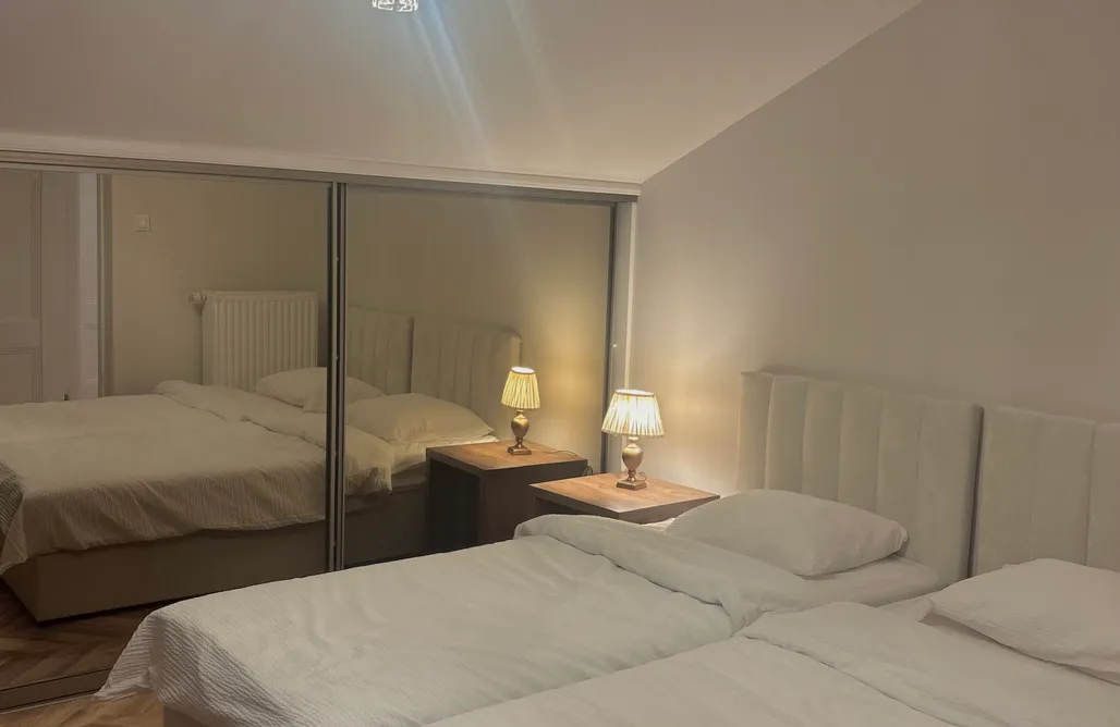 AlohaCamp American Dream Villa 3