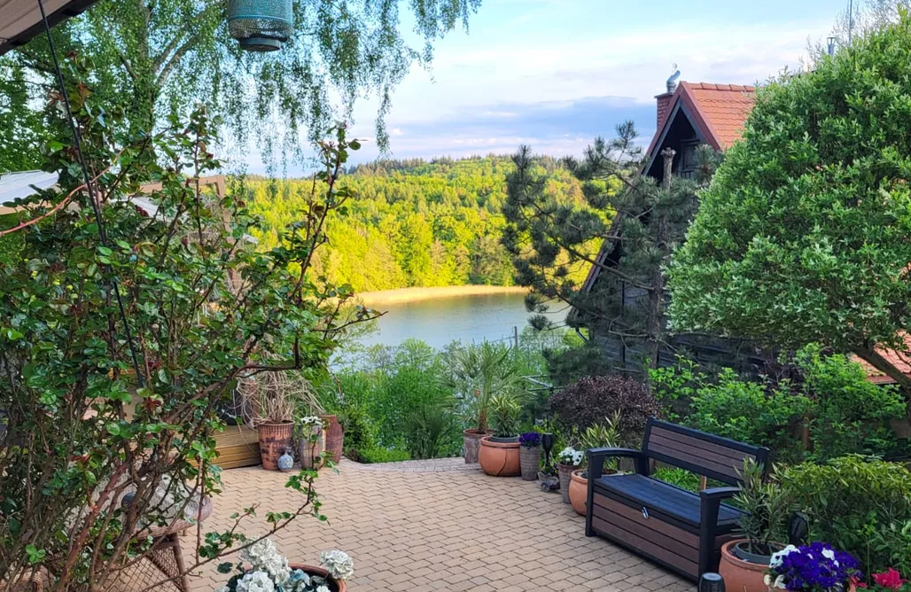 Domek Letniskowy nad jeziorem Kaszuby z własną linią brzegową 🏡 Mała Garda 2