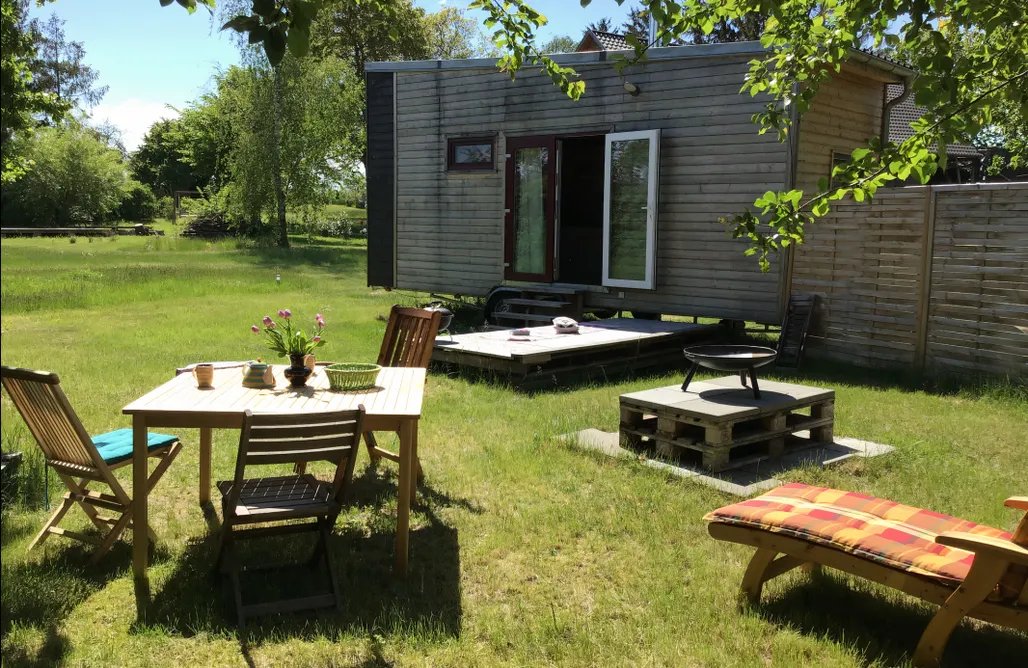 Kurztrip Europa Tiny House 1 Ruhiger Rückzugsort 2