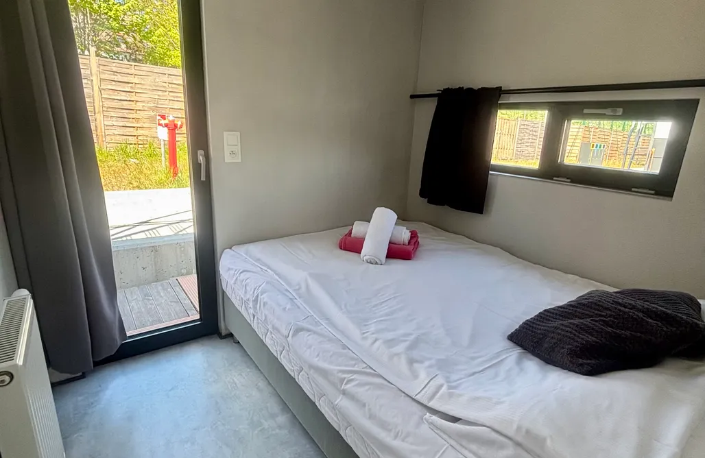 AlohaCamp Dom na wodzie Morgan 4