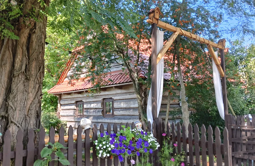 noclegi AlohaCamp Gniazdo w Felicjanowie  4