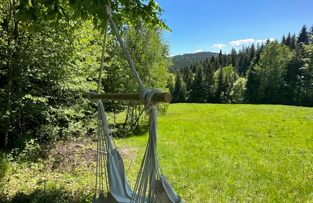 noclegi AlohaCamp Rajskie Wzgórze słoikowo 1