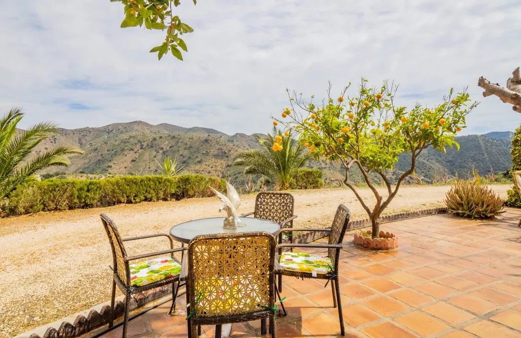 alojamientos AlohaCamp Finca Buenaventura en Casabermeja 1