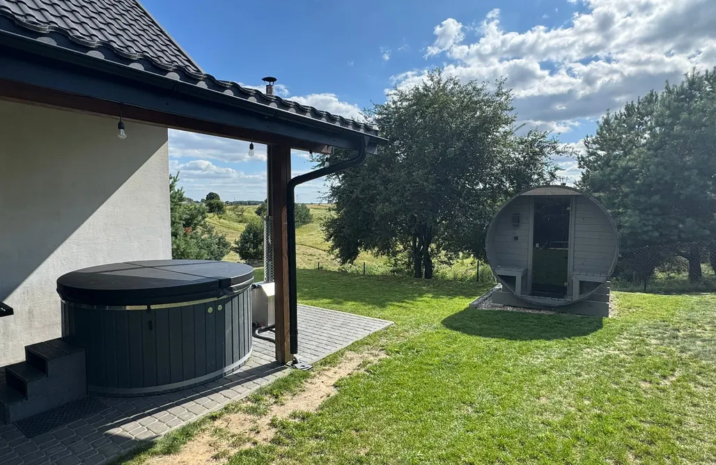 Lakehouse Hartowiec - hot tub and sauna by the lake AlohaCamp