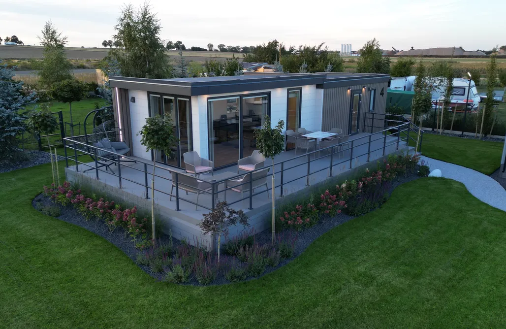 noclegi AlohaCamp Bear Camp Kamionna  4