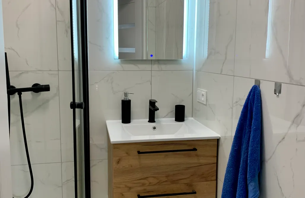 AlohaCamp Domek Wśród Pól 1