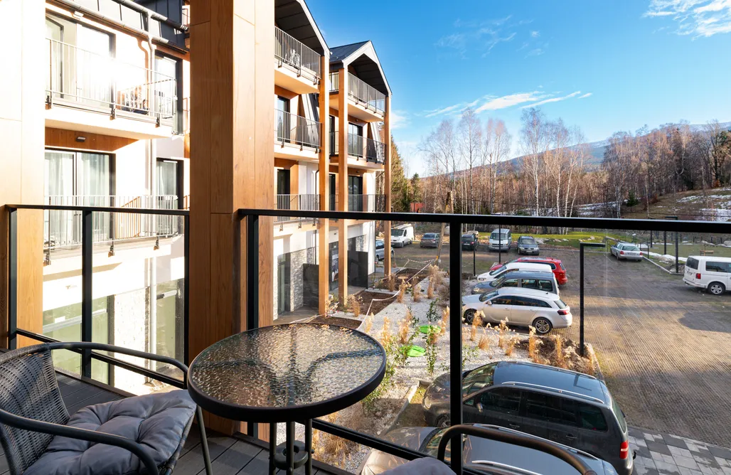AlohaCamp Apartament 107 z widokiem na góry 1