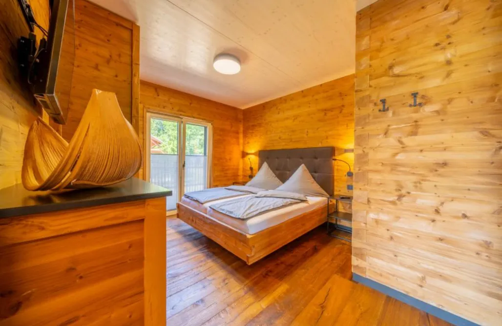 AlohaCamp Whisper of Alpacas 4