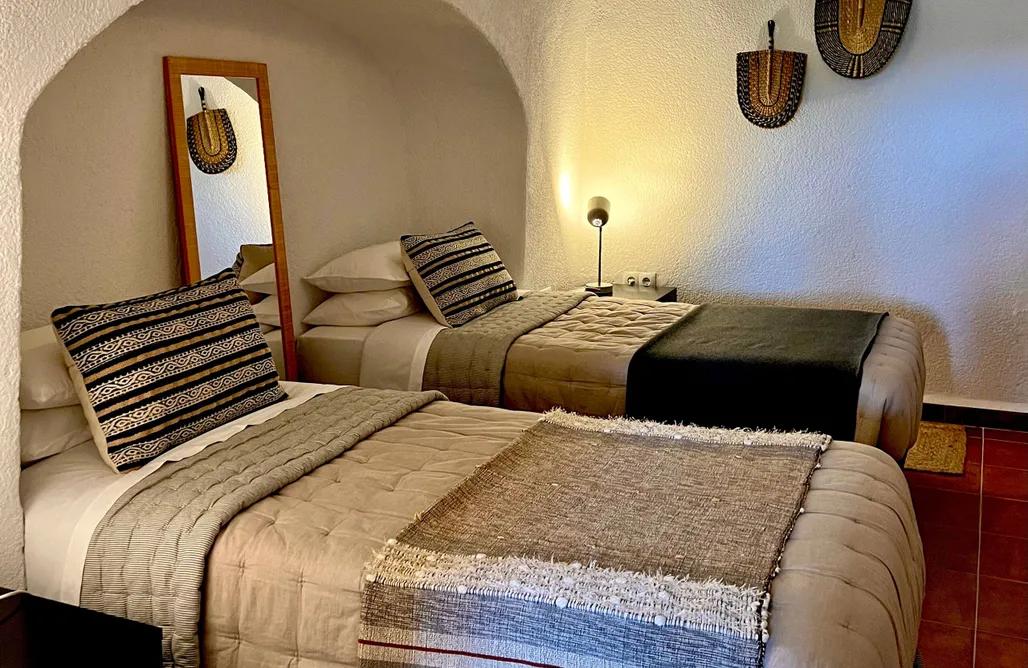 AlohaCamp LAS DUNAS Caves : GRANADO 3