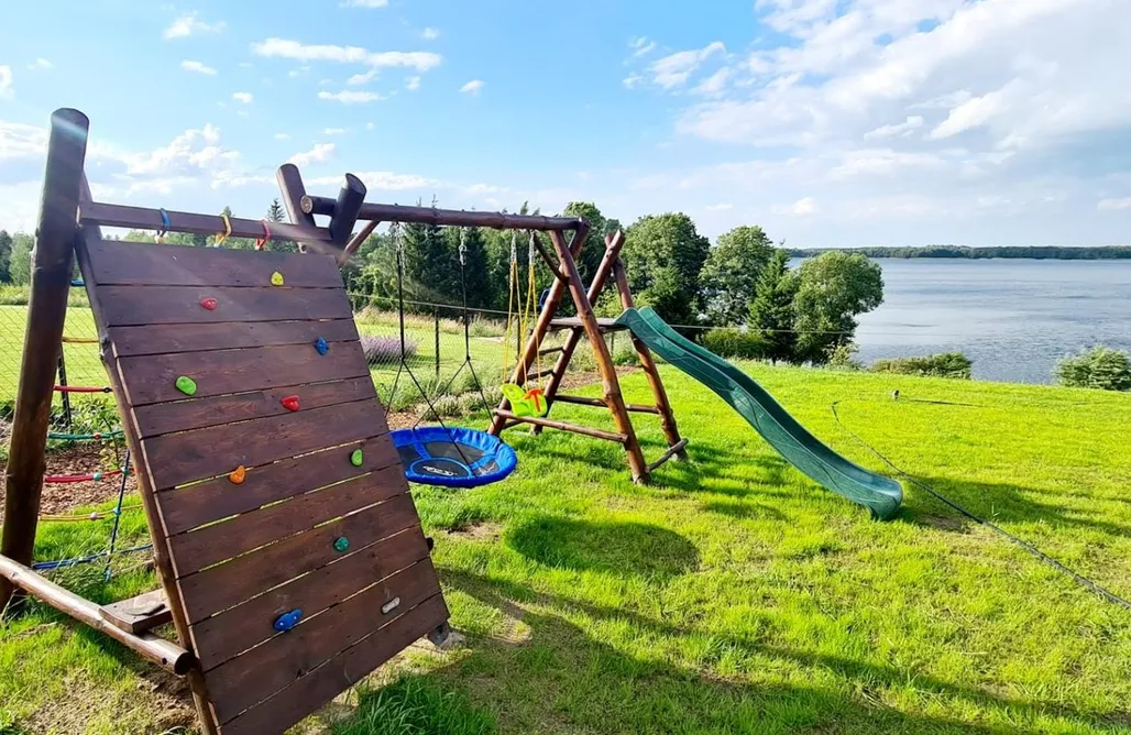 AlohaCamp Widokówka Leleszki 1