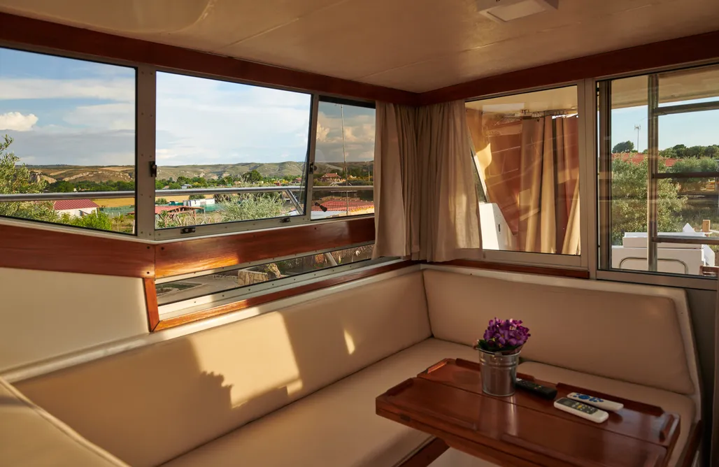 AlohaCamp cuchiboat 1