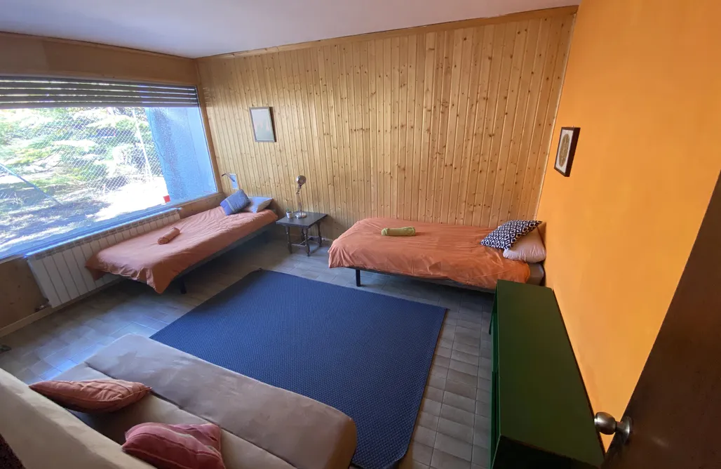 AlohaCamp Cama en habitacion compartida (doble o triple) con baño compartido 4