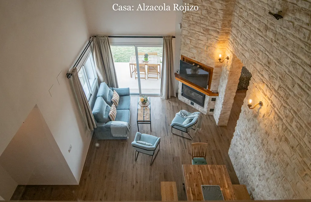 AlohaCamp Alzacola Rojizo-Casa Rural  3