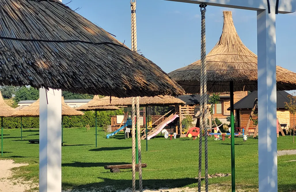 AlohaCamp accommodation Miejsce kamperowe i namiotowe - Camp & Rest Gacki Podkowa 1