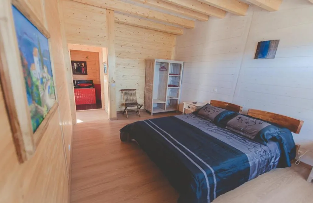 AlohaCamp Casa Roja 1