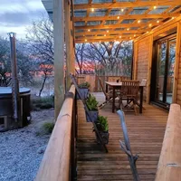 Alun gospodarz Magiczna kopuła skryta pośród mgły