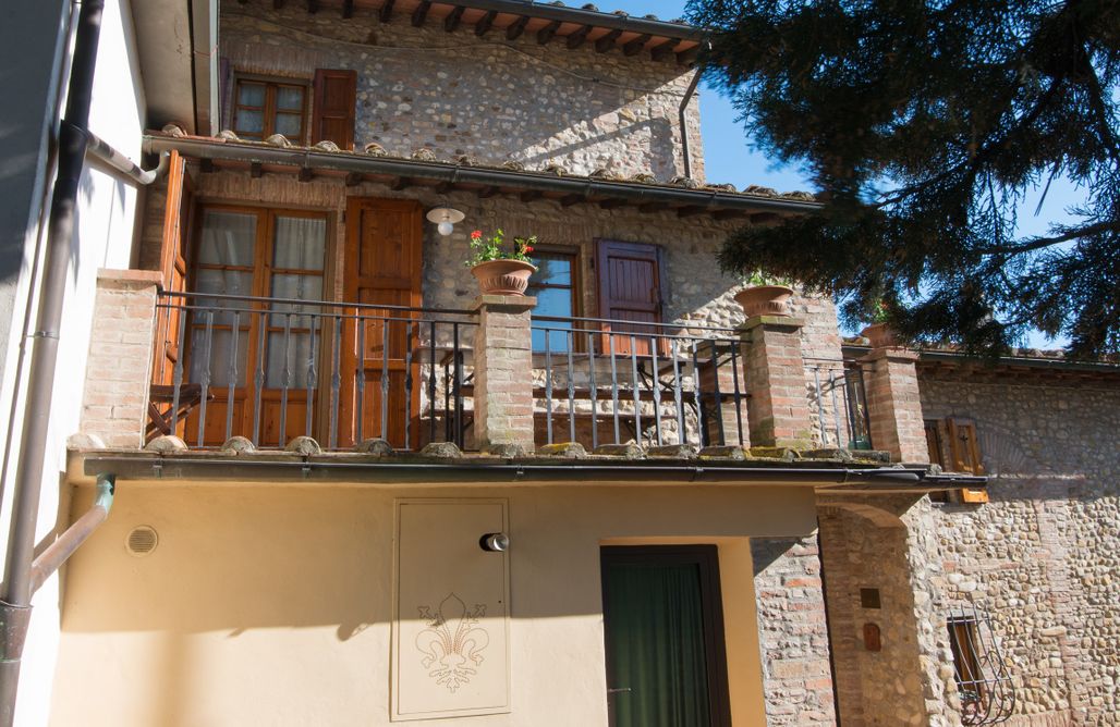 Alloggio AlohaCamp Casa spaziosa stile toscano, in un piccolo villaggio fra olivi e vigne 4