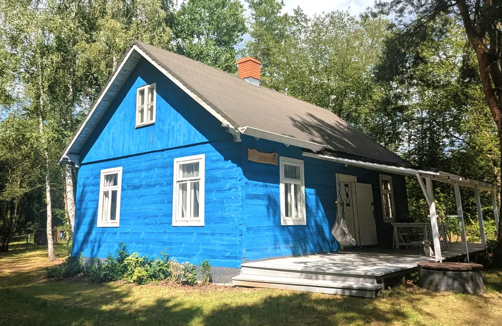 Casa Azul con Sauna junto al Pilica AlohaCamp