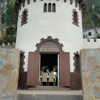 Nati host Casa rural EL Castillico