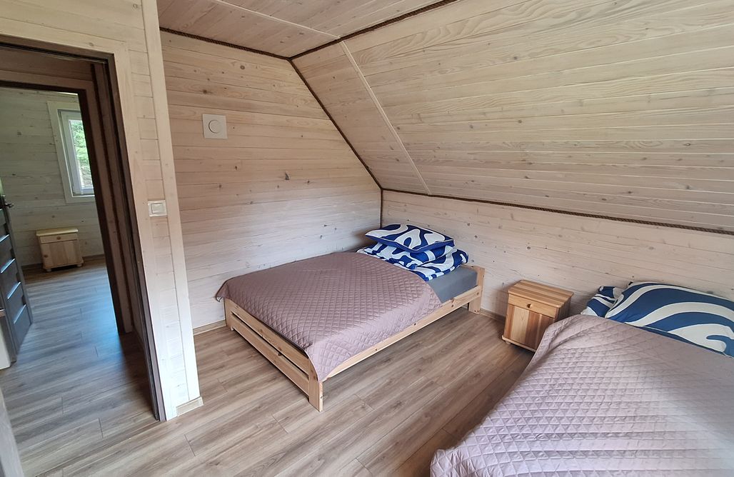 AlohaCamp Domek na Świerzowskiej Polanie 3