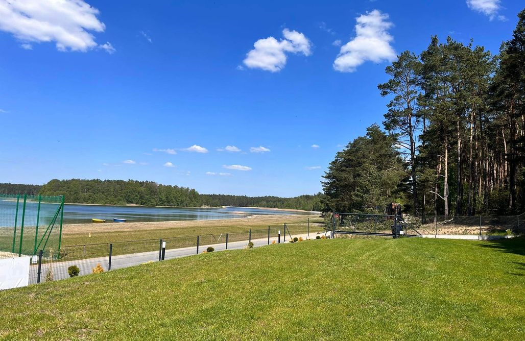 Pole Namiotowe Ustka Miejsce kamperowe - u Zbyszka nad jeziorem 2