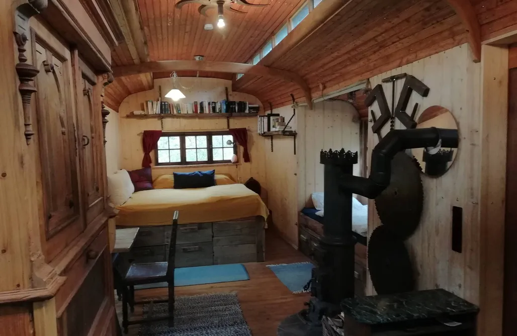 AlohaCamp Zirkuswagen Sternenzelt mit Sauna 2