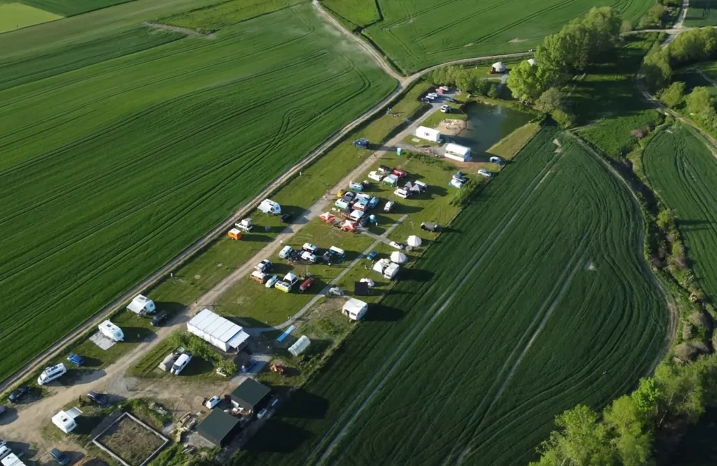 alojamientos AlohaCamp Przyczepa na Fyrtlu 4