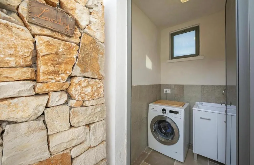 AlohaCamp Villa Deluxe 1